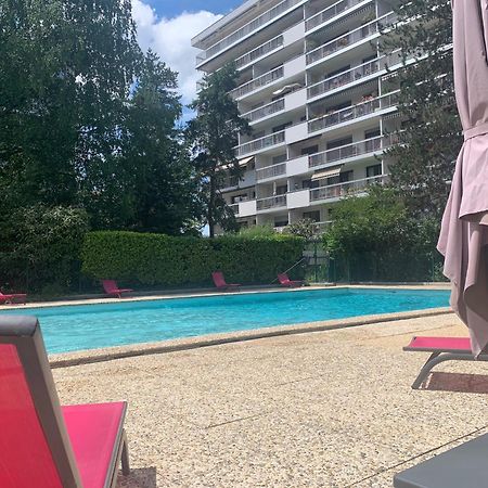 Apartmán Mont Royal Balcon Et Piscine Annecy Exteriér fotografie